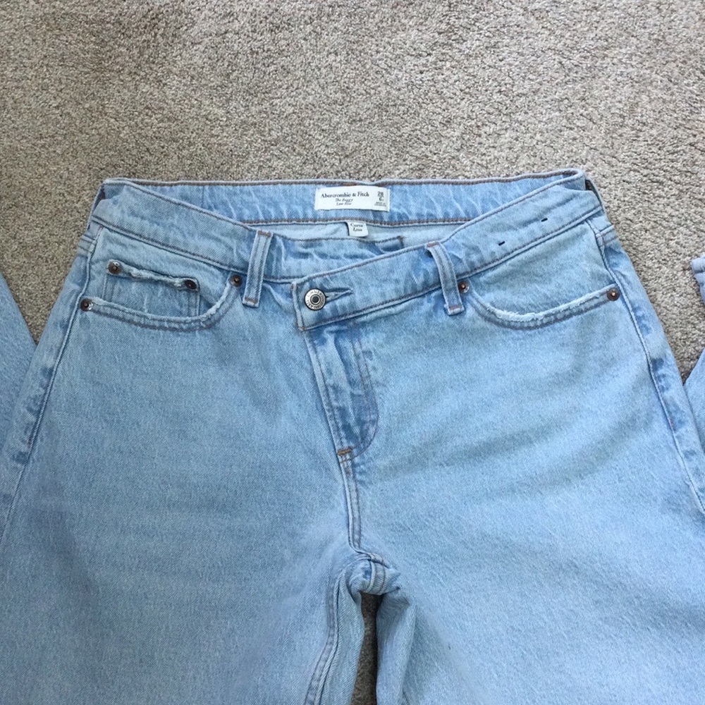 Abercrombie & Fitch Light Blue High-Rise Women’s Jeans
